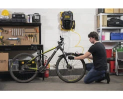 STANLEY FATMAX Wandcompressor Wall-Tech + Slanghaspel FMXCMD152WE -Stanley Shop DV 8 10653221 02 4c NL 20230124121445