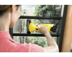Kärcher KÄRCHER Raamreiniger Window Vac WV 2 Plus N 24 Kärcher KÄRCHER Raamreiniger Window Vac WV 2 Plus N -Stanley Shop DV 8 6116098 12 4c CZ 20161122103734